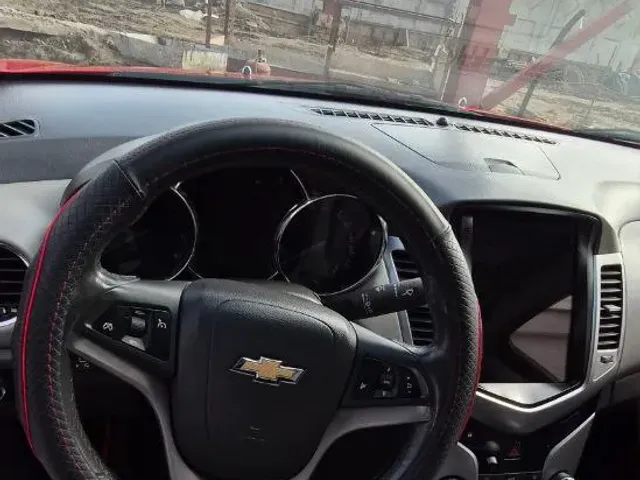 Chevrolet Cruze - фото 3