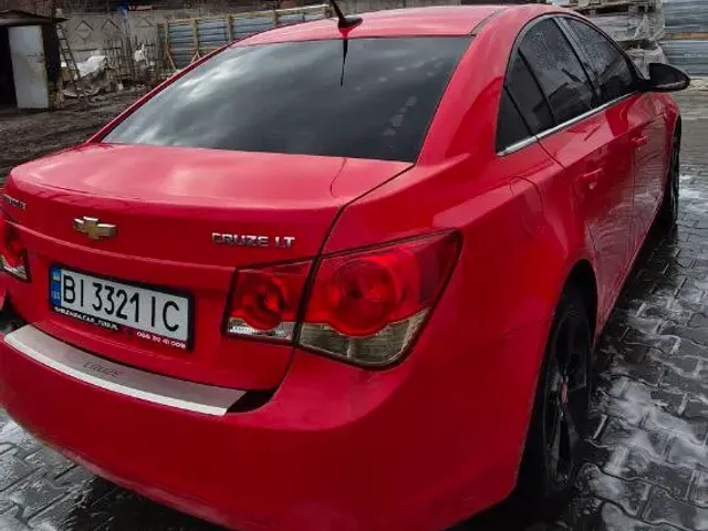 Chevrolet Cruze - фото 5