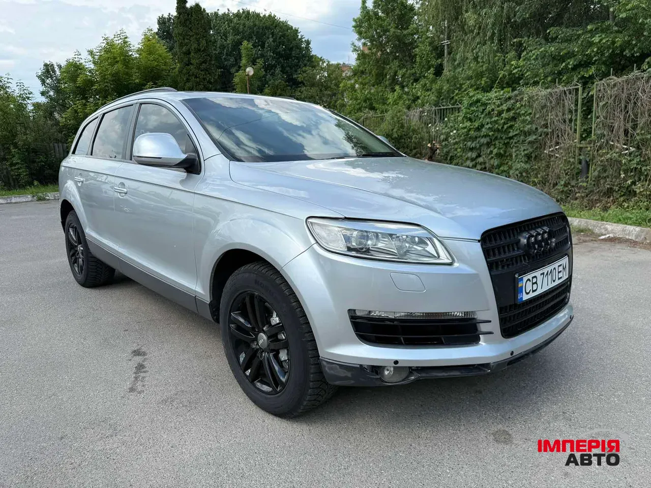 Audi Q7 - фото 9