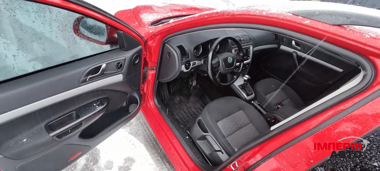 Skoda Octavia - фото 7