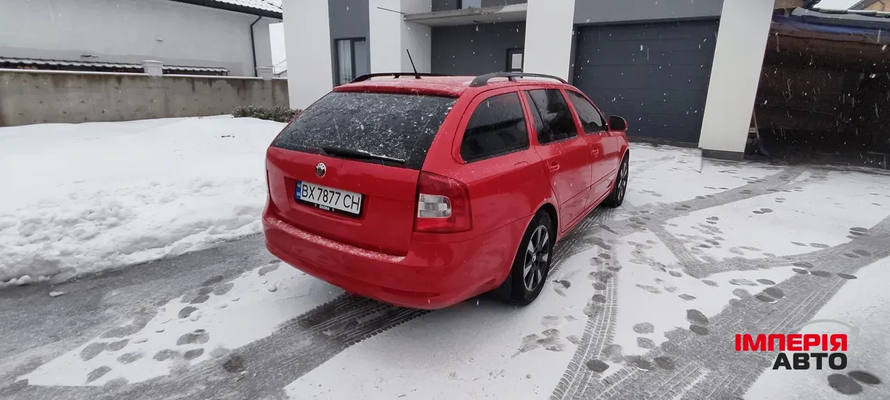 Skoda Octavia - фото 3