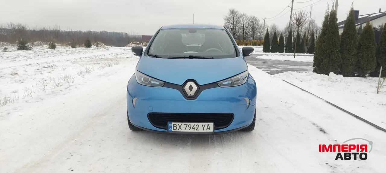 Renault ZOE - фото 4