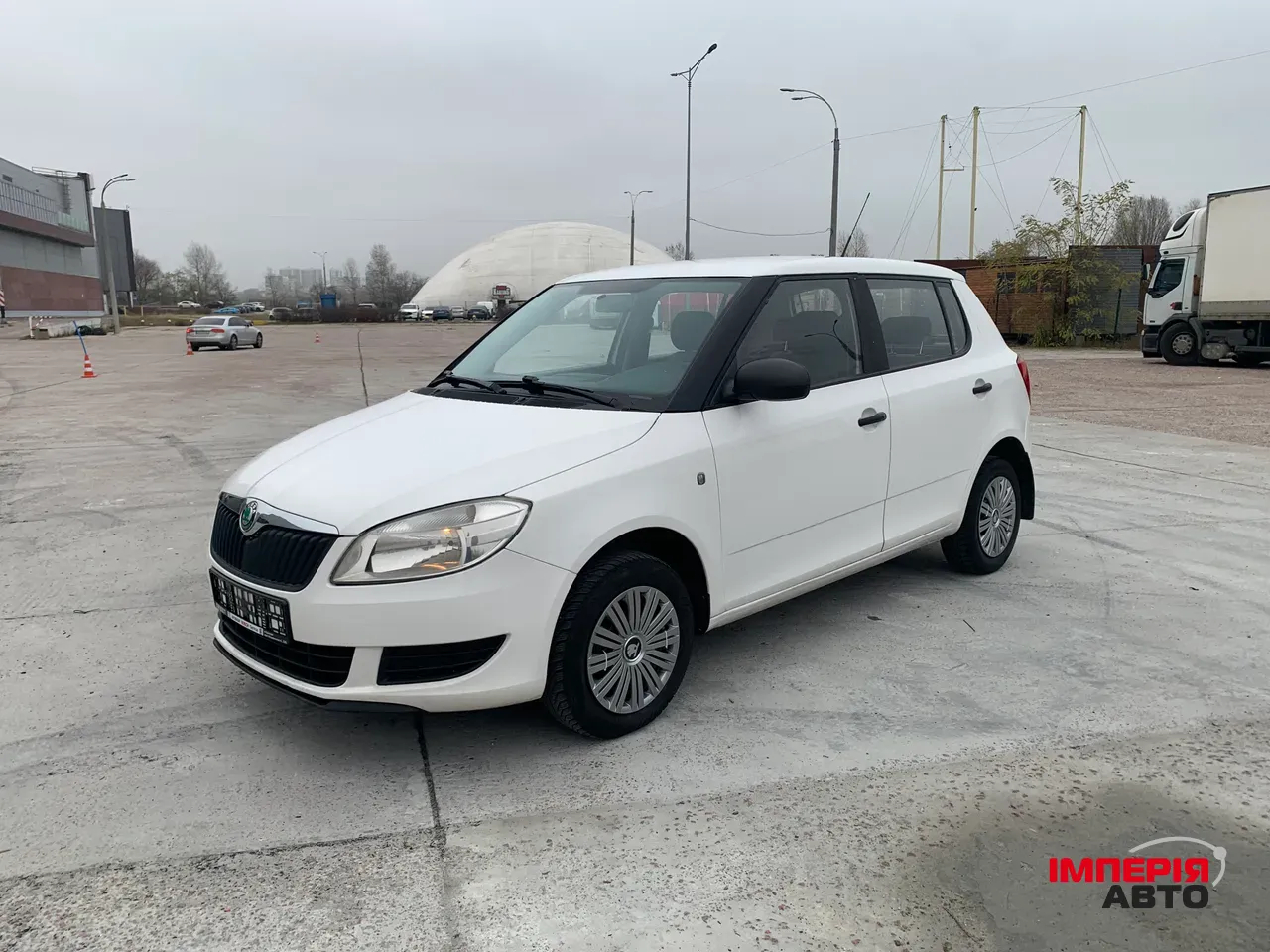 Skoda Fabia - фото 1