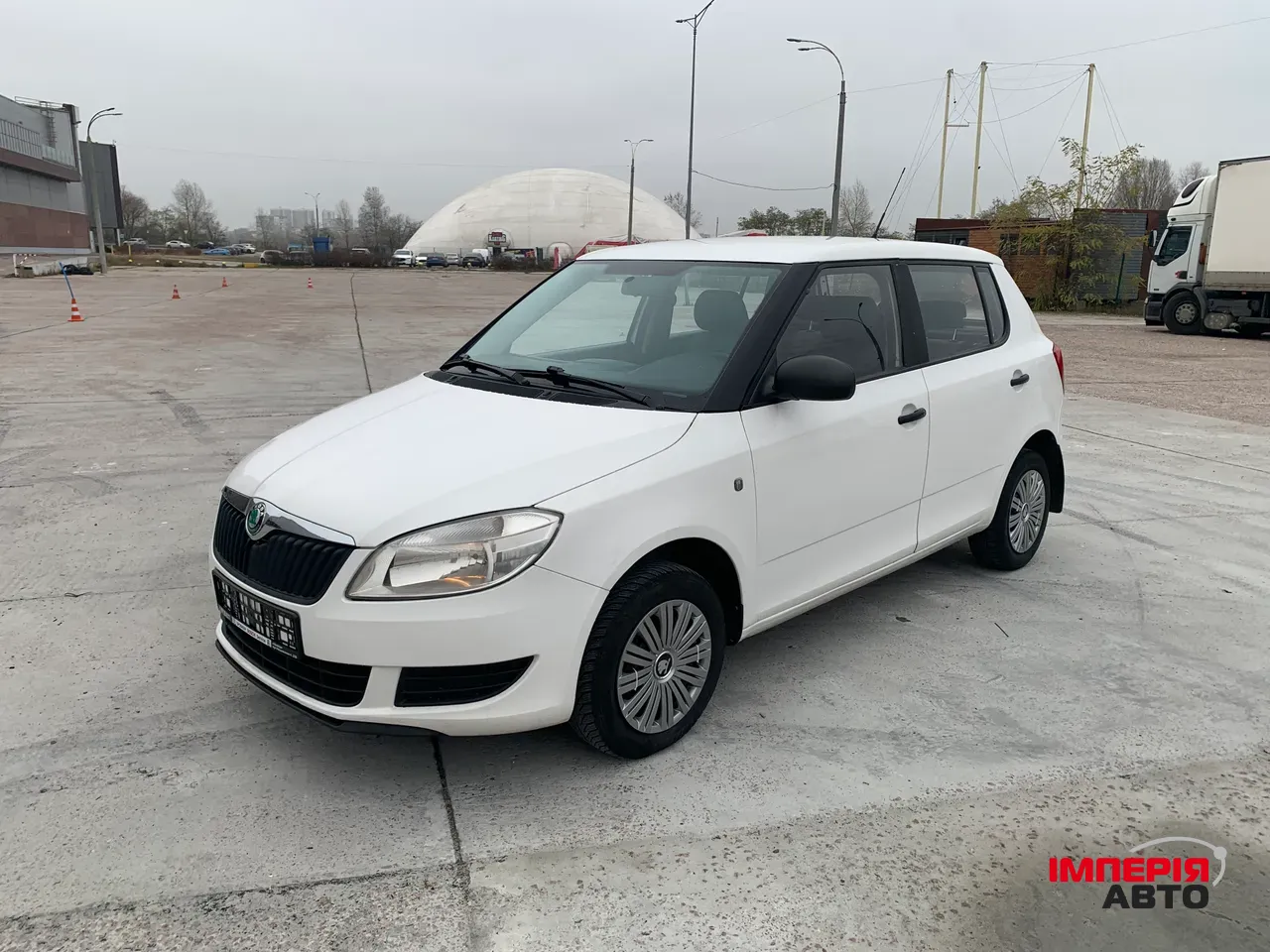 Skoda Fabia - фото 19