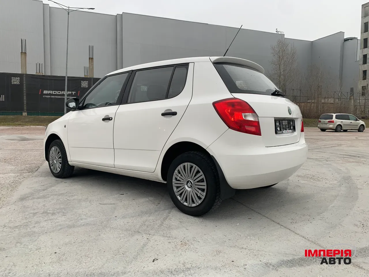 Skoda Fabia - фото 6