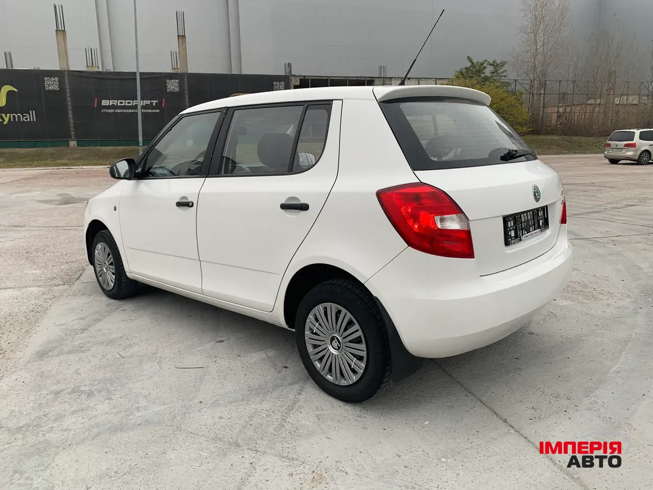 Skoda Fabia - фото 8