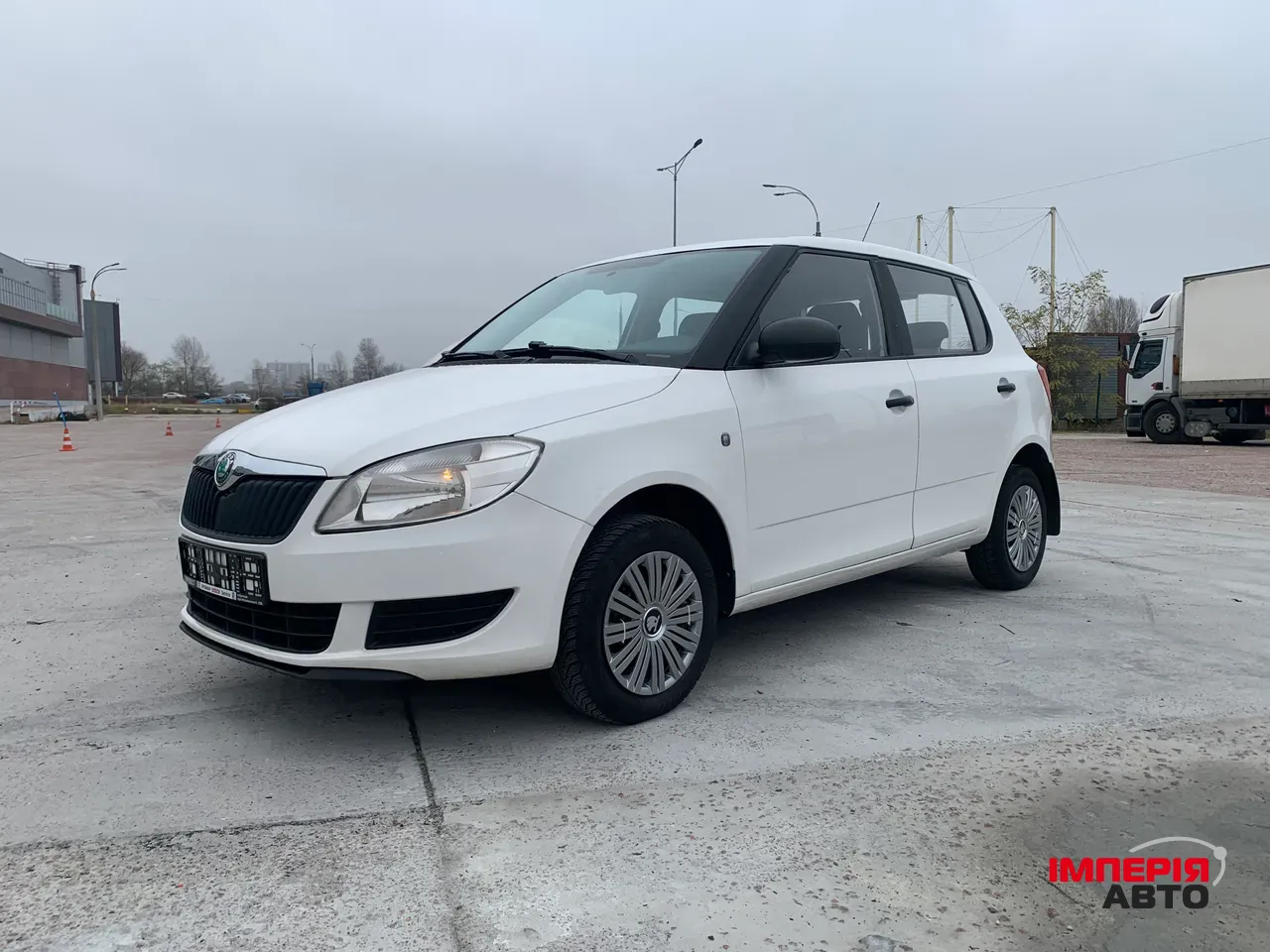 Skoda Fabia - фото 20