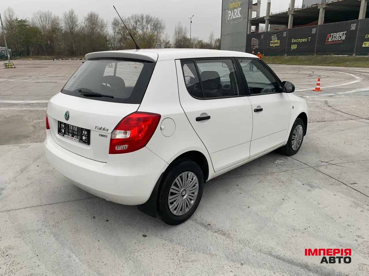 Skoda Fabia - фото 17