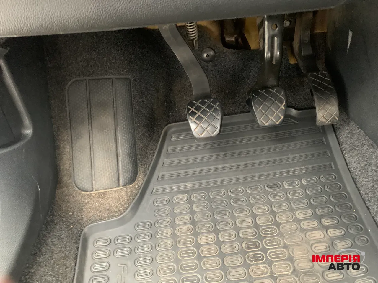 Skoda Fabia - фото 39