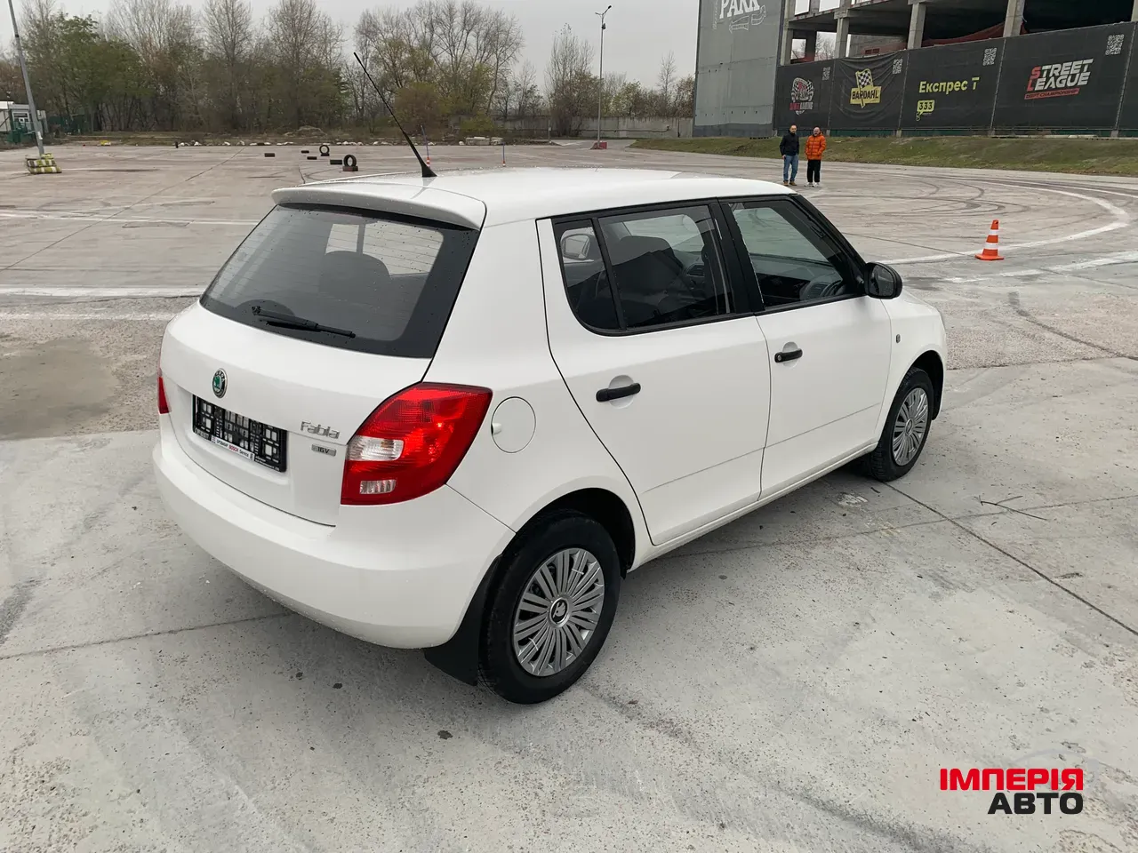 Skoda Fabia - фото 18