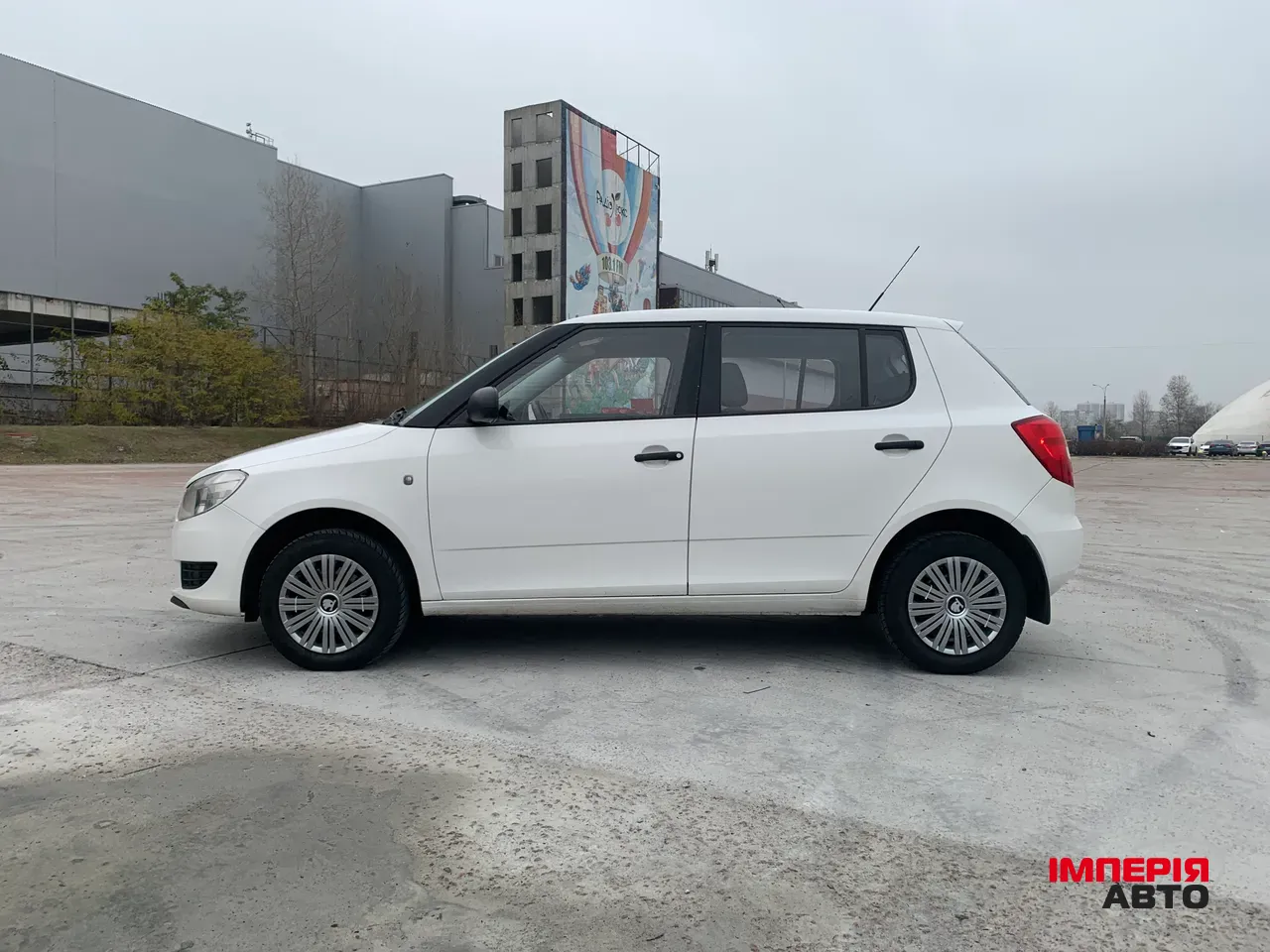 Skoda Fabia - фото 13