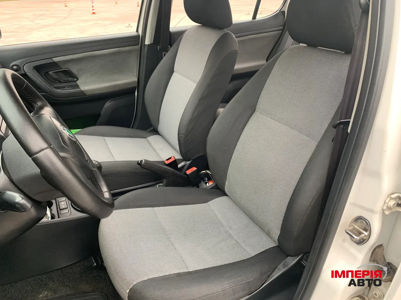 Skoda Fabia - фото 36