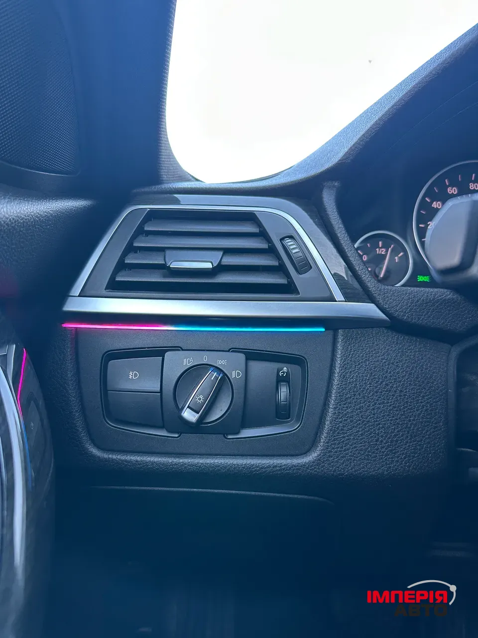 BMW 3 серії - фото 8