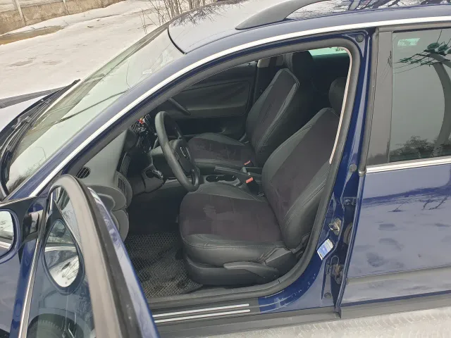 Volkswagen Passat - фото 4