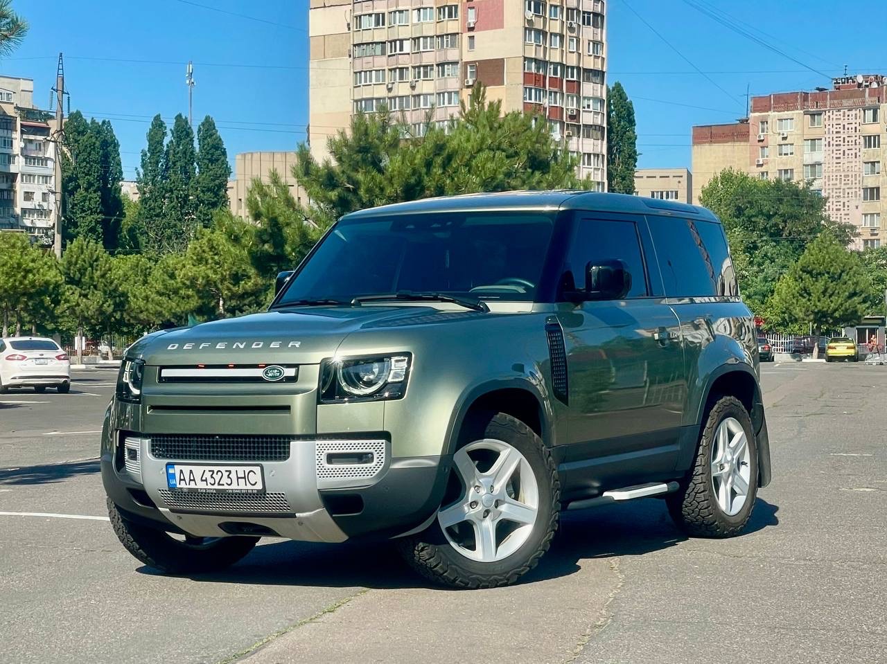 Land Rover Defender - фото 5