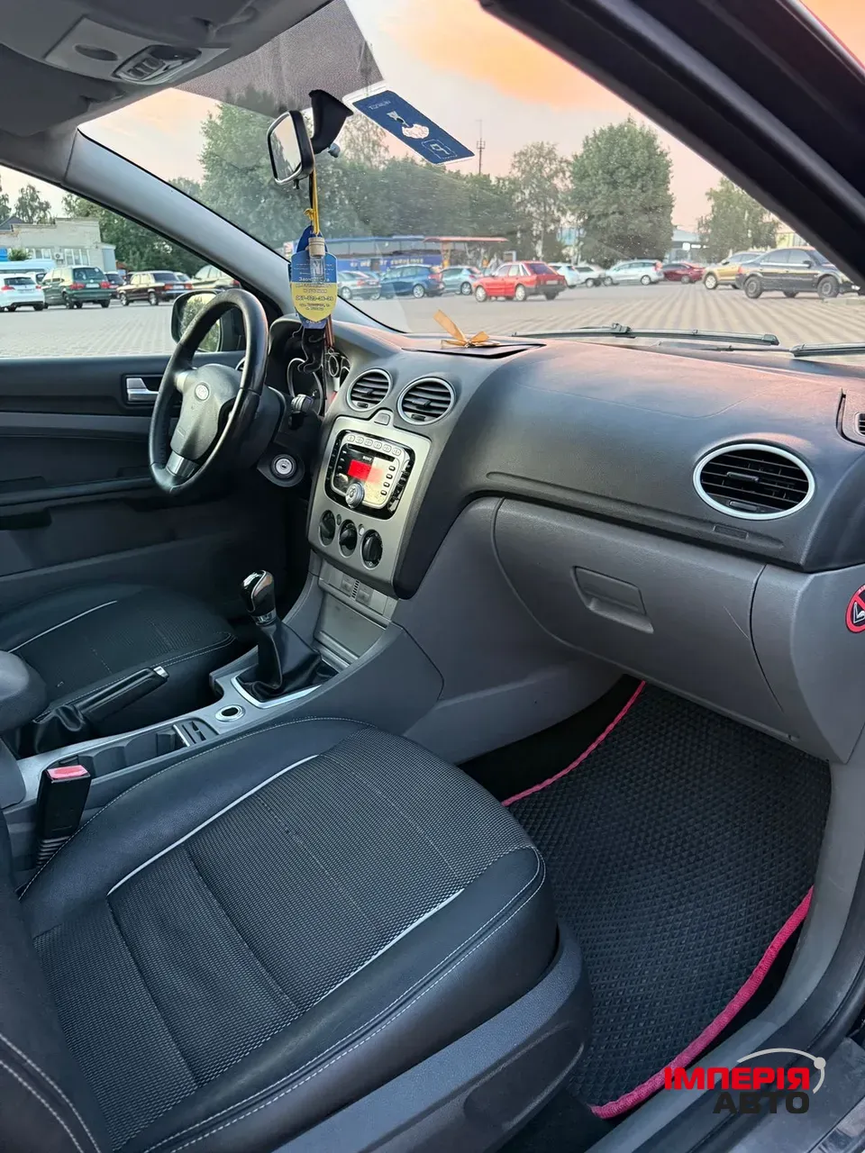 Ford Focus - фото 9