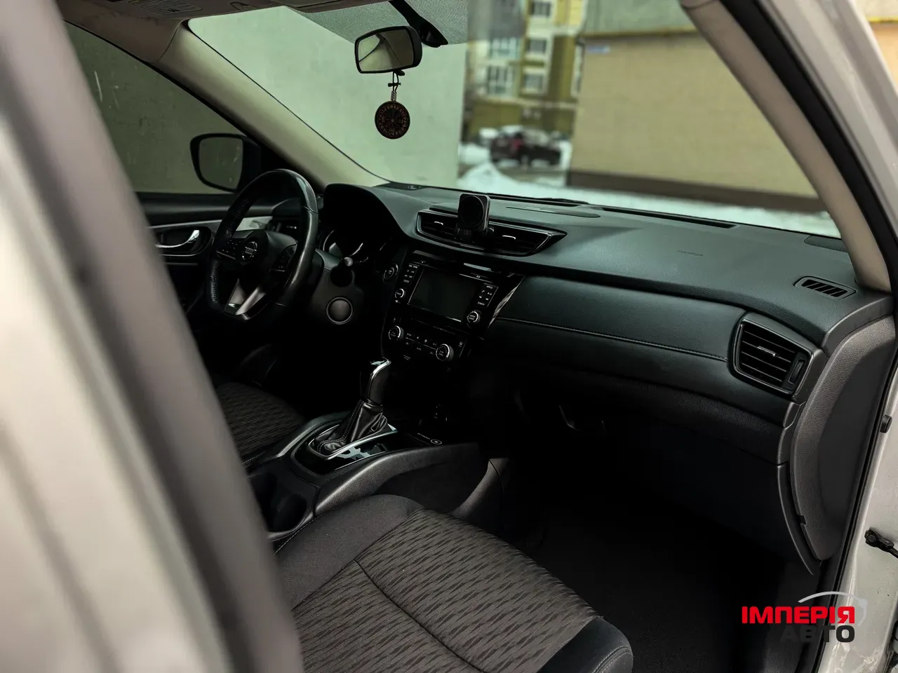 Nissan Rogue - фото 19