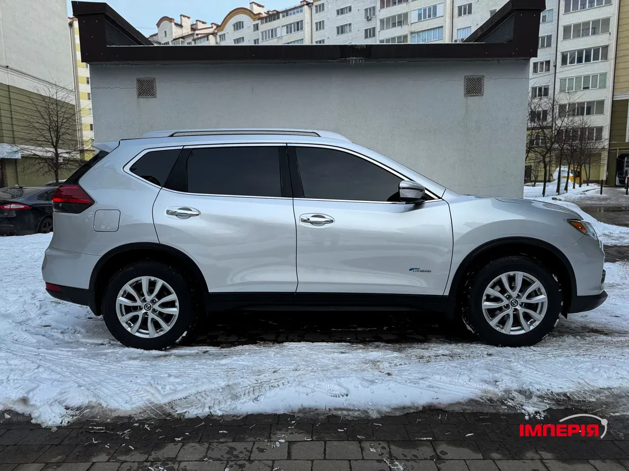 Nissan Rogue - фото 4