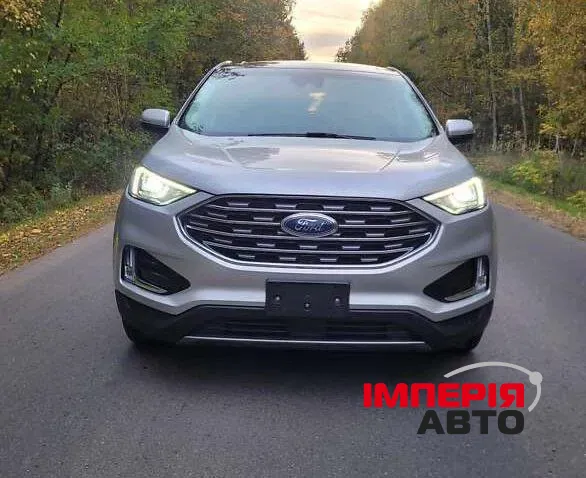 Ford Edge - фото 2