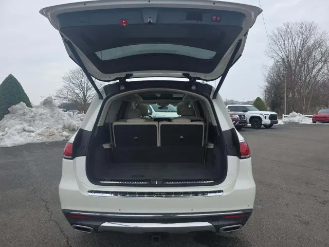 Mercedes-Benz GLS - фото 5