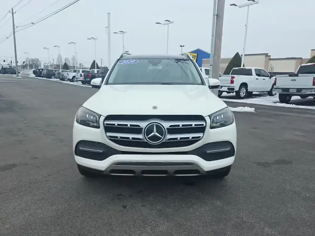 Mercedes-Benz GLS - фото 1