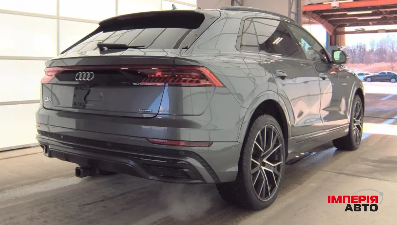 Audi Q8 - фото 4