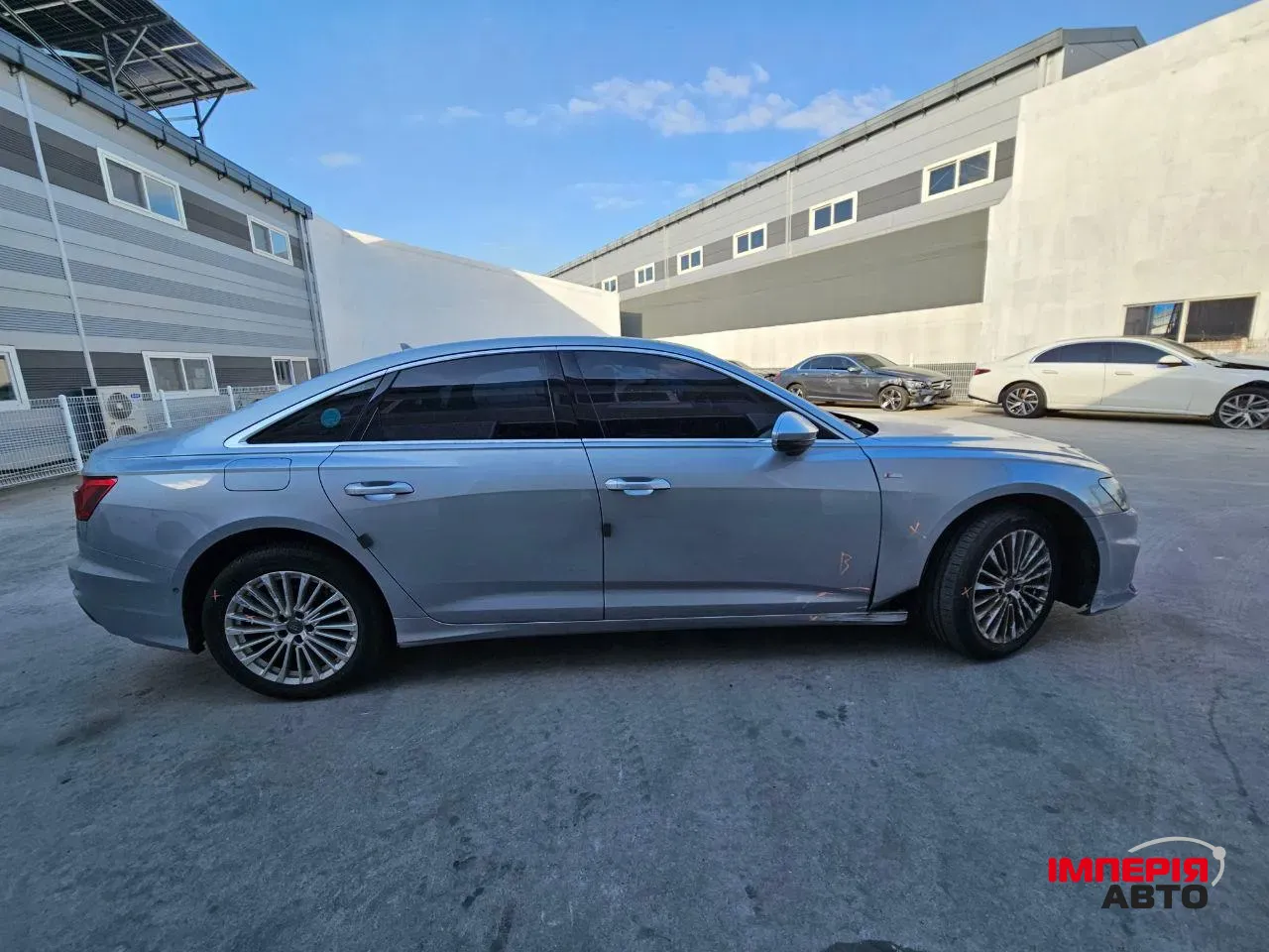 Audi A6 - фото 7