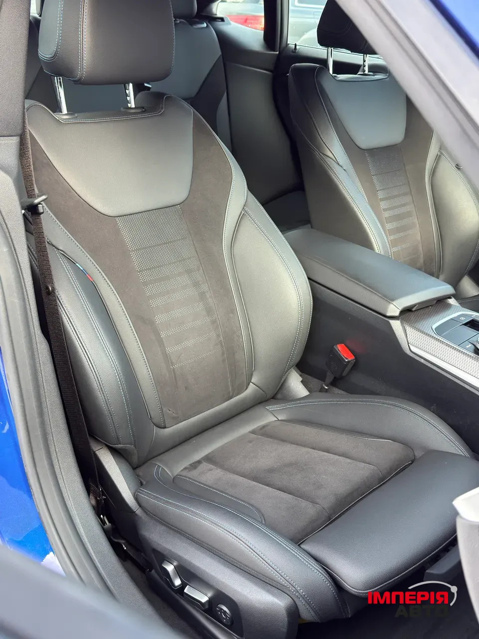 BMW i4 - фото 14