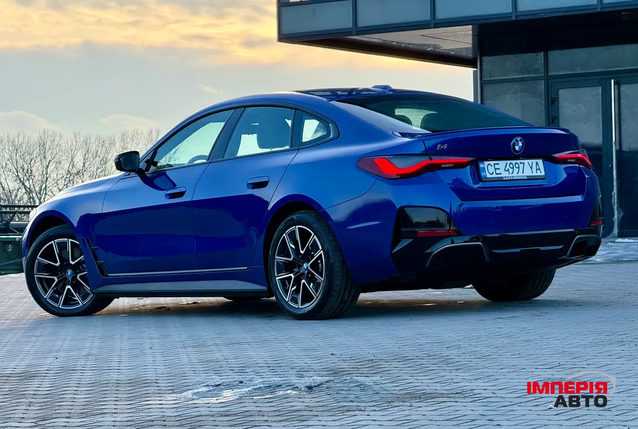 BMW i4 - фото 4