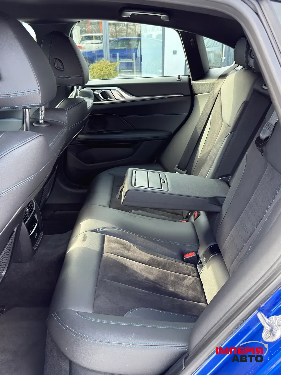 BMW i4 - фото 15