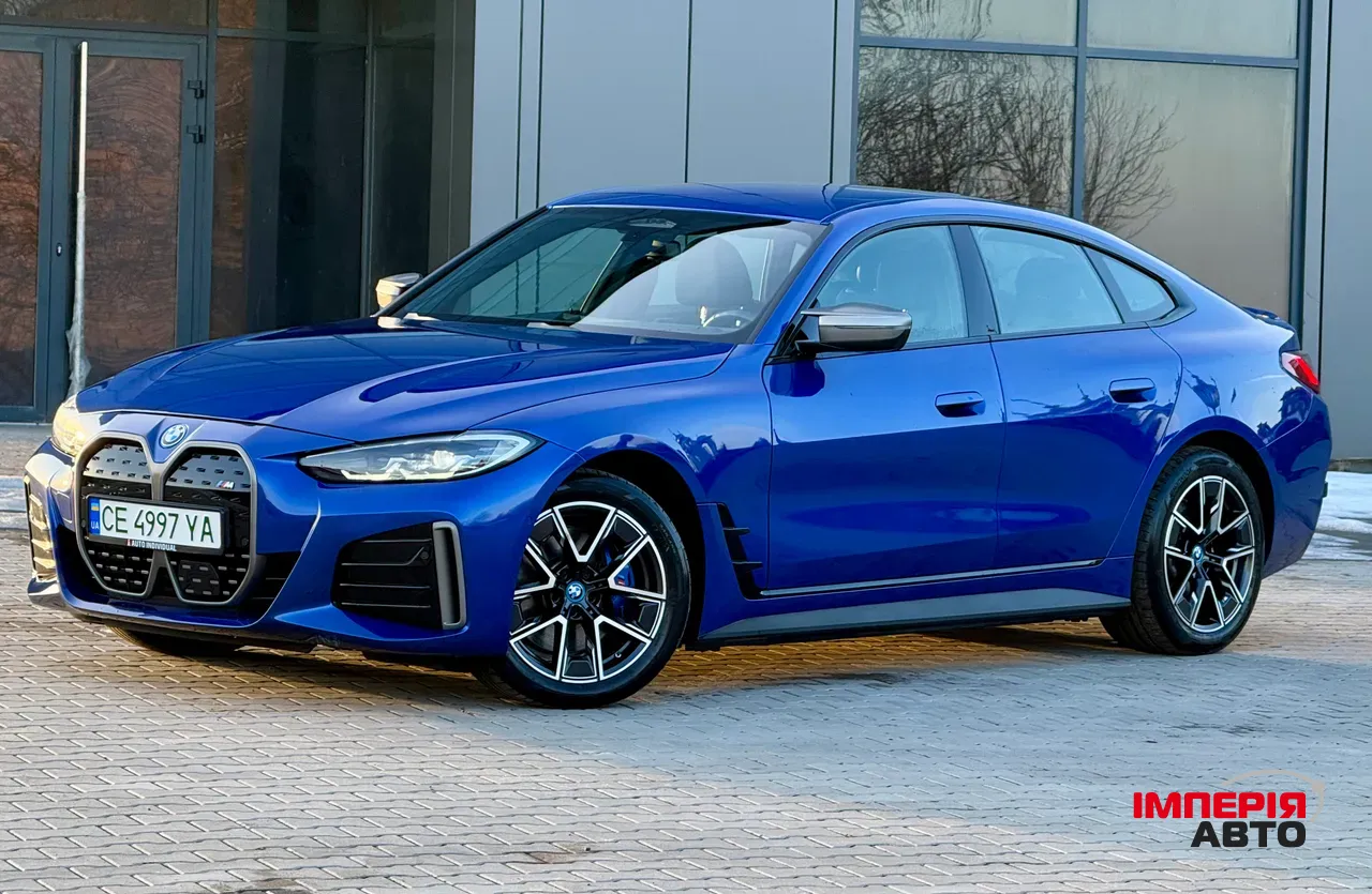 BMW i4 - фото 1