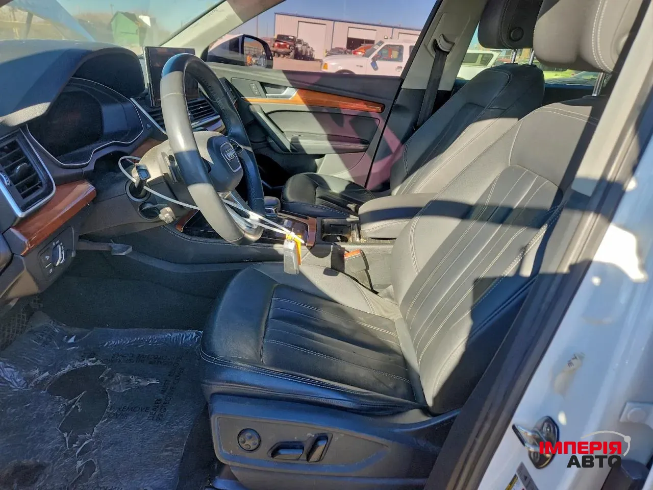 Audi Q5 - фото 8