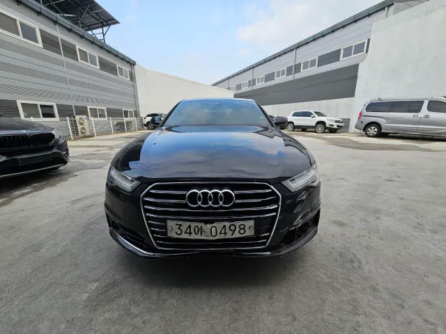 Audi A6 - фото 1