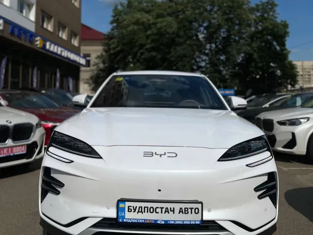 BYD Song Plus - фото 3