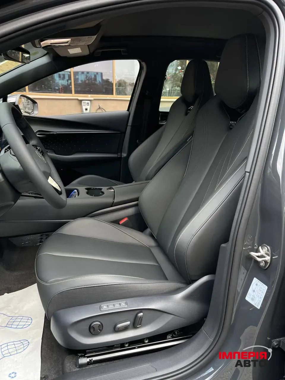 Volkswagen ID. UNYX 06 - фото 16