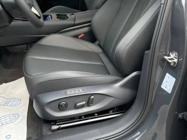 Volkswagen ID. UNYX 06 - фото 5