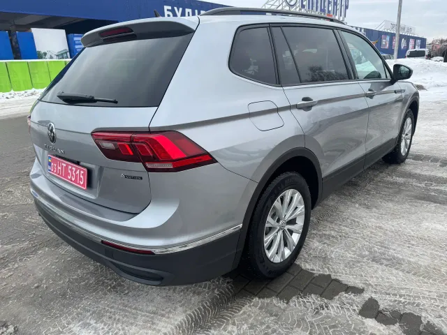 Volkswagen Tiguan - фото 3