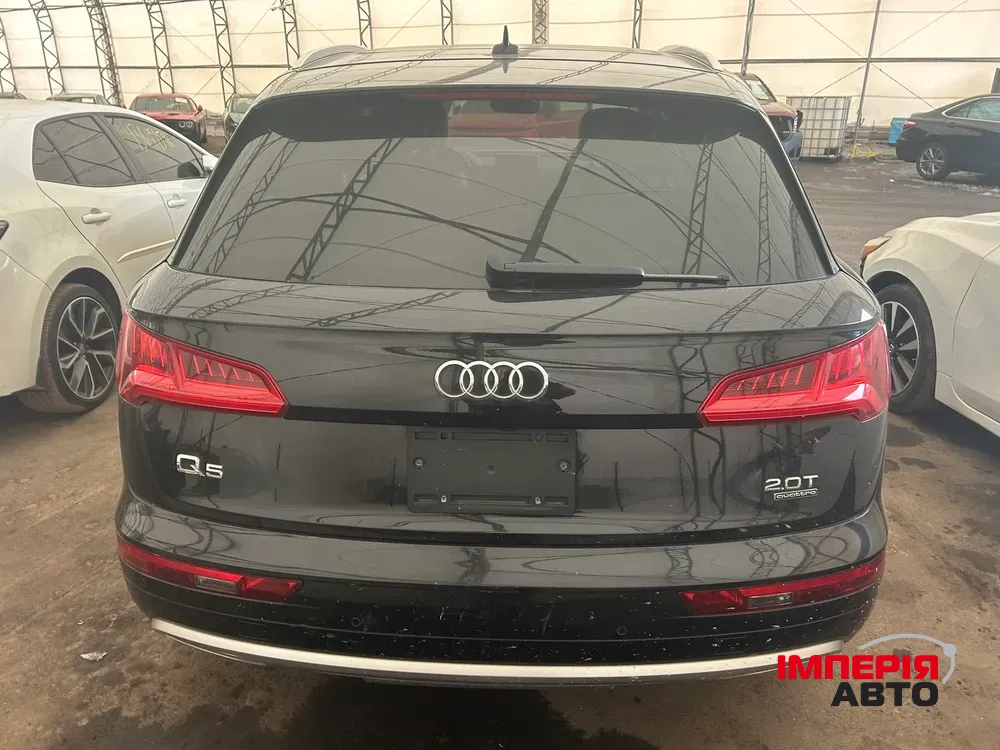 Audi Q5 - фото 5