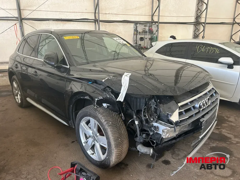 Audi Q5 - фото 1