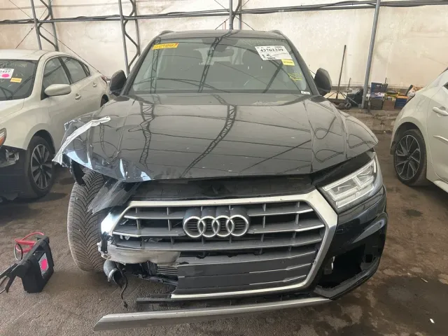 Audi Q5 - фото 2