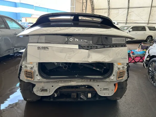 Hyundai IONIQ 5 - фото 5