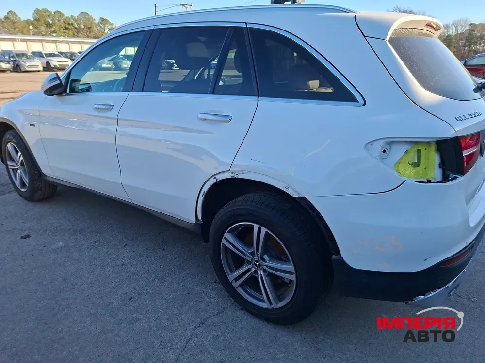 Mercedes-Benz GLC - фото 5