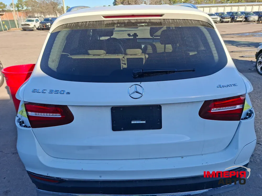Mercedes-Benz GLC - фото 6