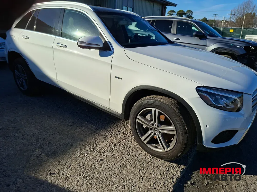 Mercedes-Benz GLC - фото 2