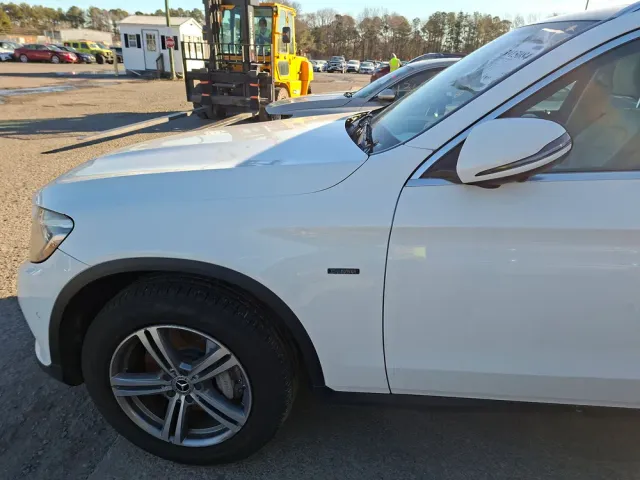 Mercedes-Benz GLC - фото 3