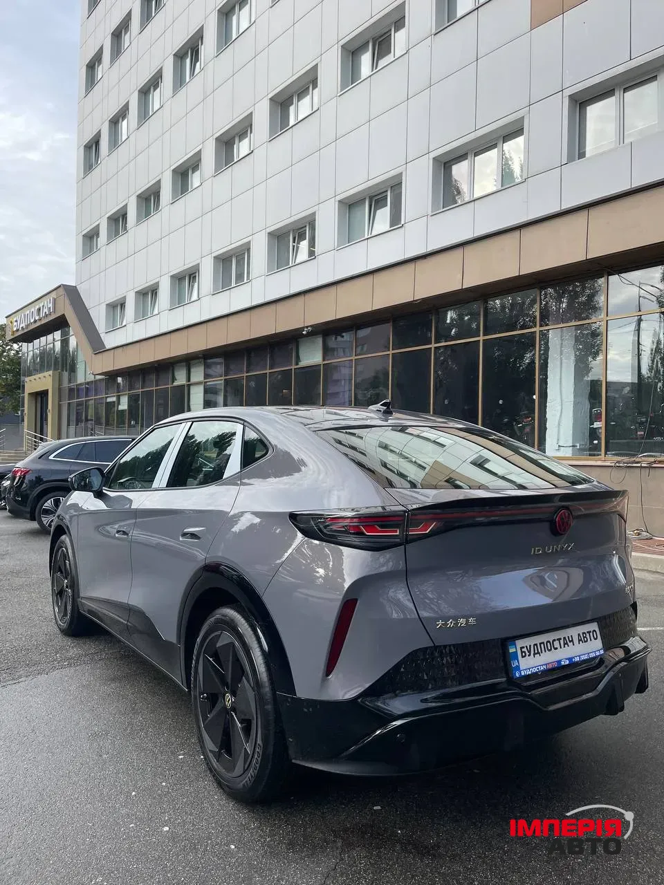 Volkswagen ID. UNYX 06 - фото 12