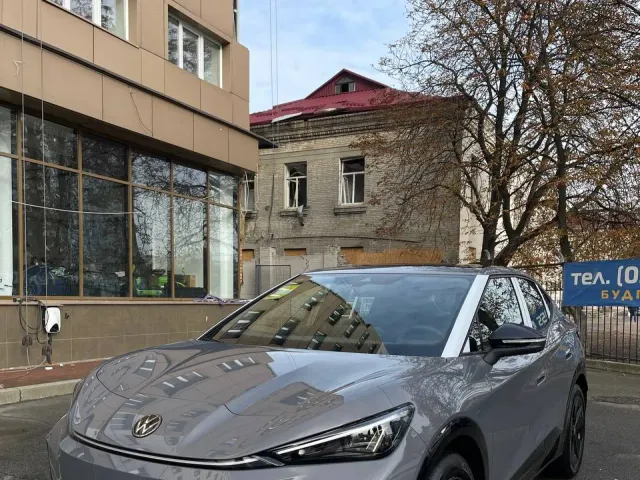 Volkswagen ID. UNYX 06 - фото 1