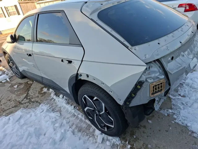 Hyundai IONIQ 5 - фото 4