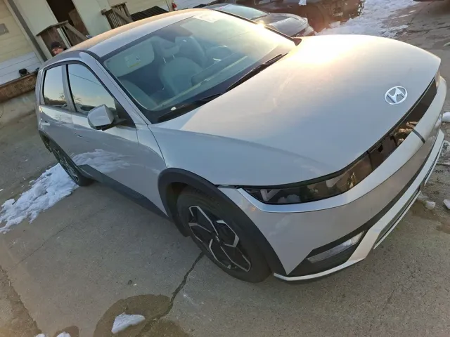 Hyundai IONIQ 5 - фото 1