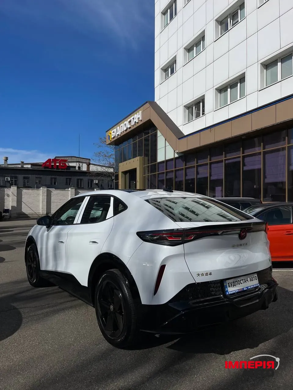 Volkswagen ID. UNYX 06 - фото 3